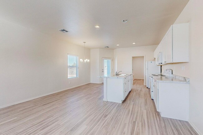 Building Photo - BRAND NEW!!  Beautiful Two Bedroom Home wi...