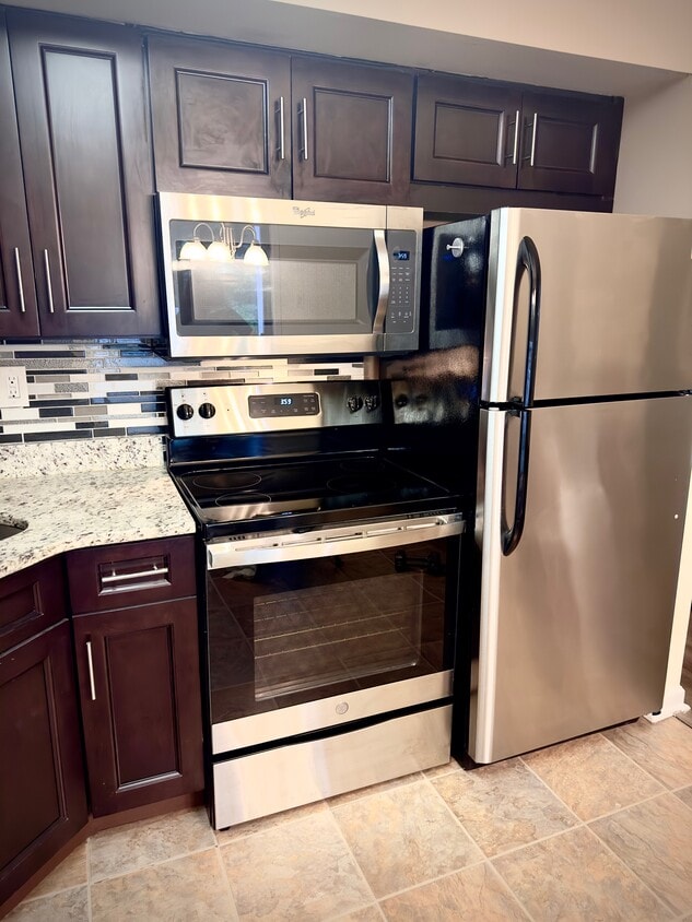 Foto principal - 1001 Berwyck Ct