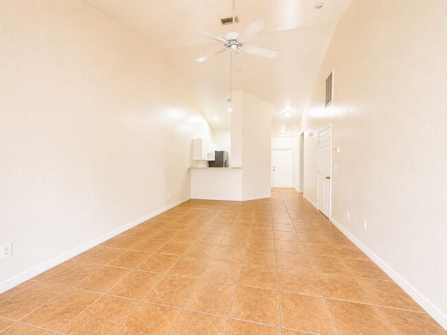 Foto del edificio - 509 NE 24th Pl