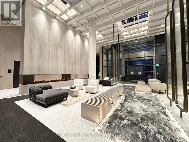 Building Photo - 195 Commerce St