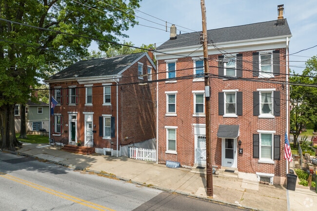 The residential blocks closest to Main Street in Spring City are filled with Colonial Style Twins and Row Homes.