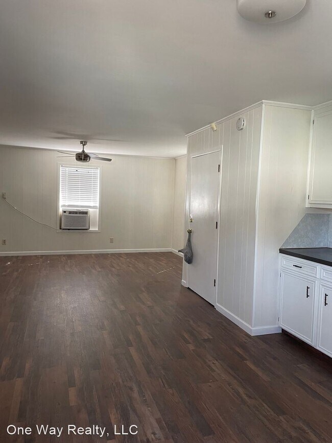 Foto del edificio - 3 br, 1.5 bath House - 823 Pryce Street