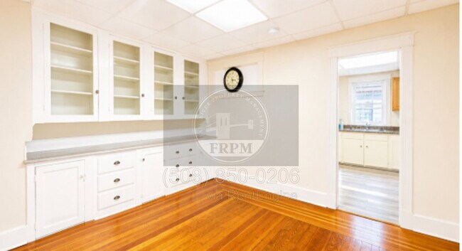 Foto del edificio - 244 Osborn St