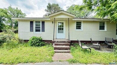 Building Photo - 118 Brockway Ave
