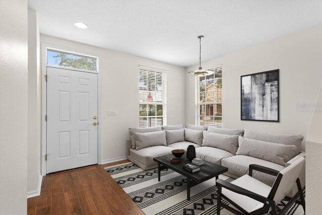 Building Photo - 9802 Brompton Dr