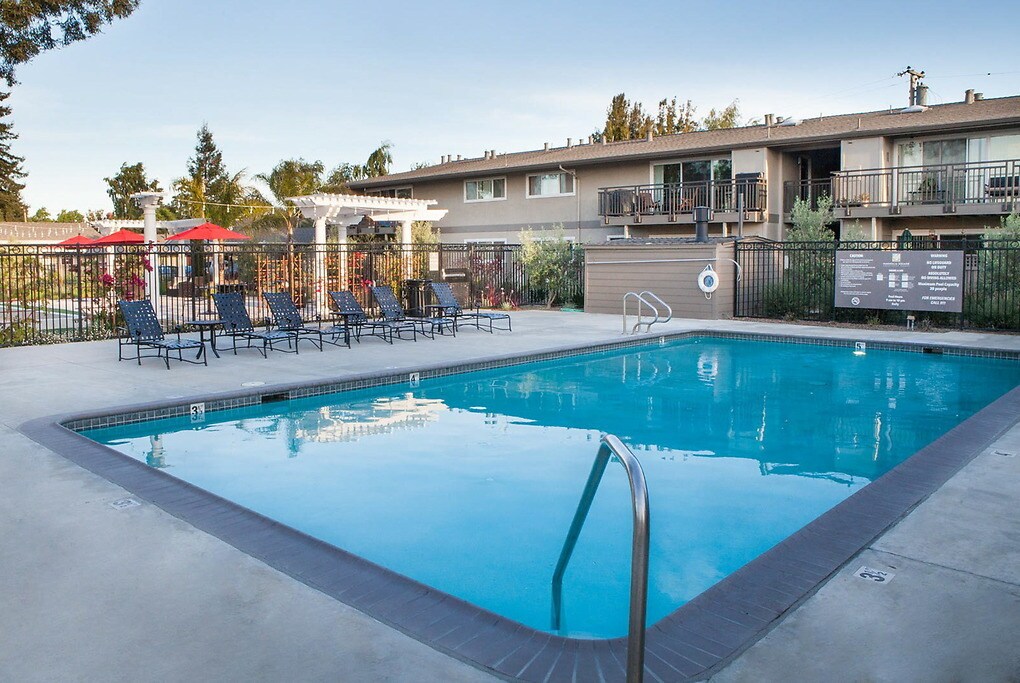 Magnolia Square Apartments Sunnyvale, CA