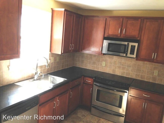 Foto del edificio - 4 br, 2.5 bath House - 8606 Julian Road