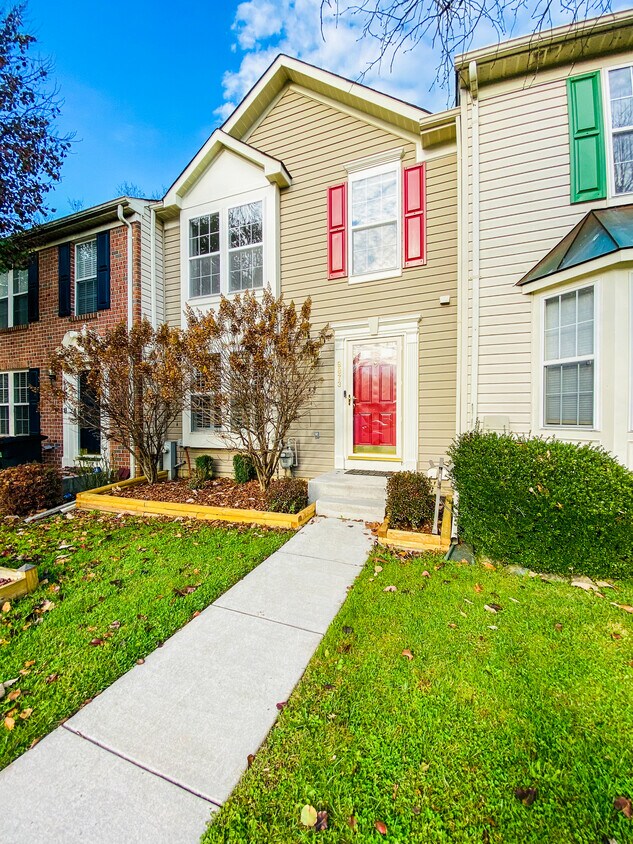 9873 Bayline Cir, Owings Mills, MD 21117 Townhome Rentals in Owings