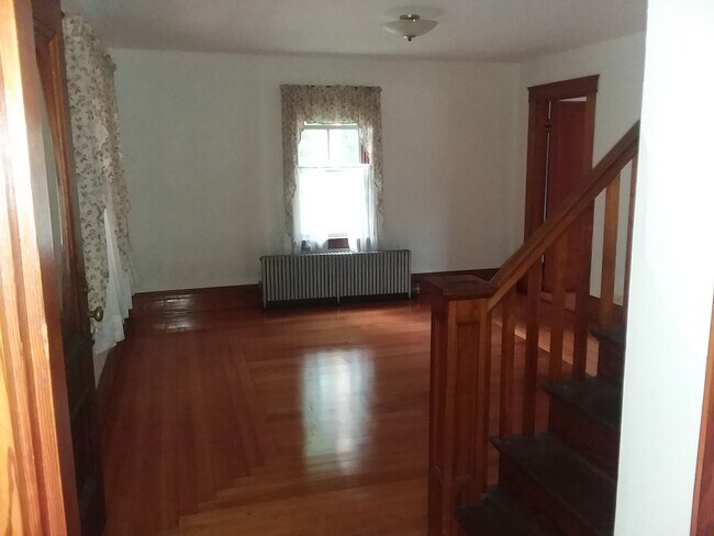 Foto del edificio - 1482 Chopmist Hill Rd