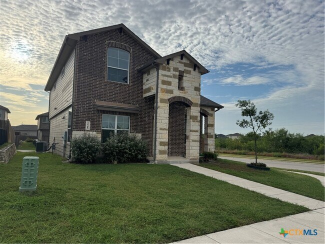 Foto del edificio - 125 Windfield Path