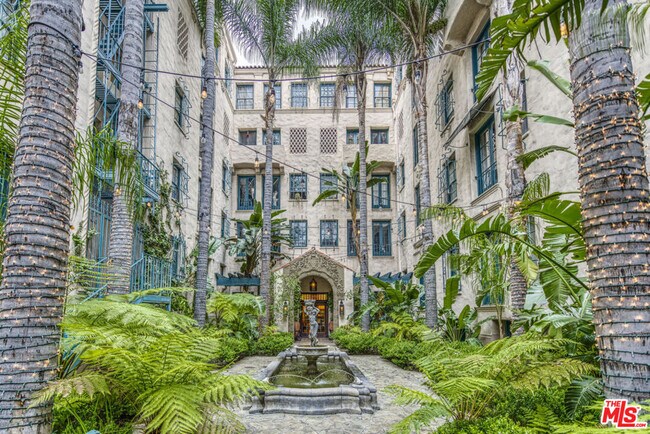 Foto del edificio - 640 S Bronson Ave