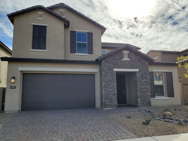 Newer Smart Home Near Mayo Clinic! - Newer Smart Home Near Mayo Clinic!