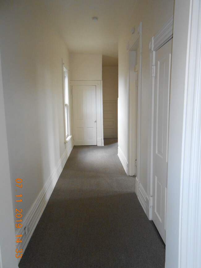Entrance Hallway - 1362 Highland St