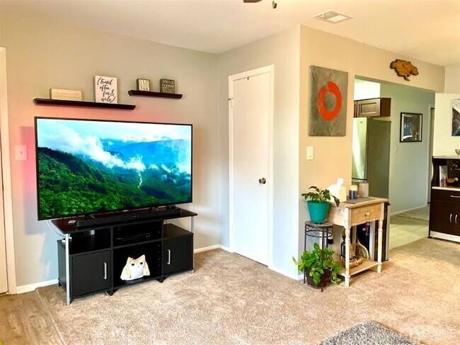 Foto del edificio - 165 Essex Ave