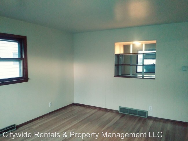 Building Photo - 6408 N 58th St