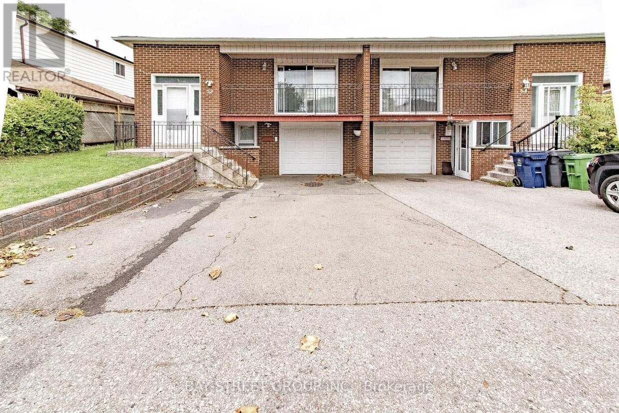 Primary Photo - 52 Baylawn Dr