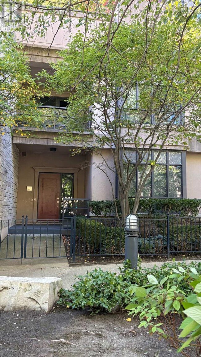 Photo du bâtiment - 500 Doris Ave