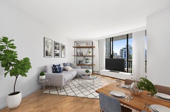 Building Photo - 1265 Burnaby St