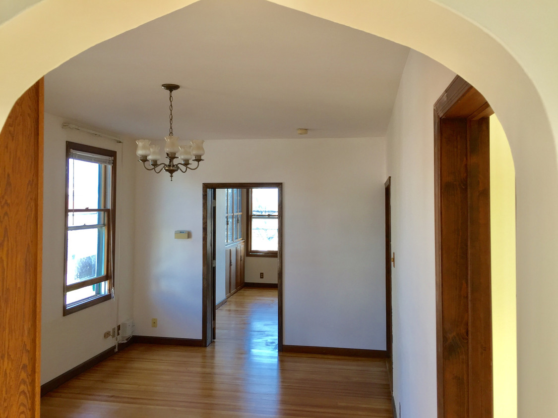 Primary Photo - 135 Cedar Ave