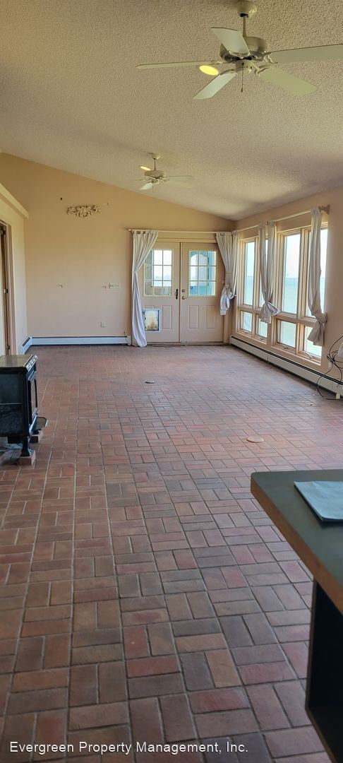 Building Photo - 2 br, 2 bath House - 5000 County Road 92
