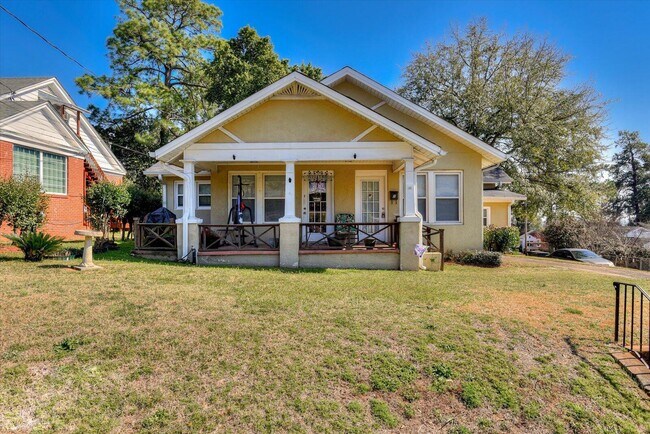 Foto del edificio - 1011 Georgia Ave