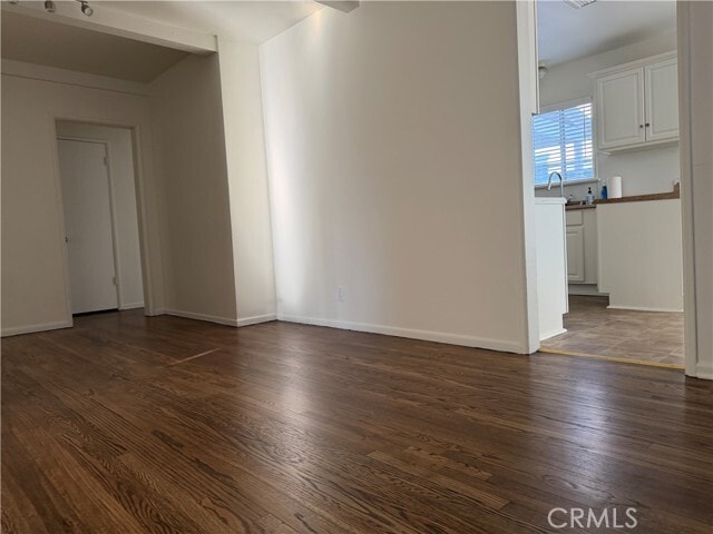 Foto del edificio - 7402 Haskell Ave