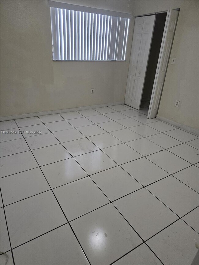 Foto del edificio - 5100 SW 41st St