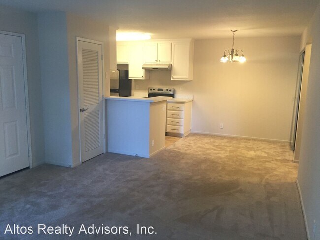 Building Photo - 1 br, 1 bath House - 2700 Somerset Park Ci...