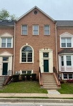 Building Photo - 53 Cedarwood Cir