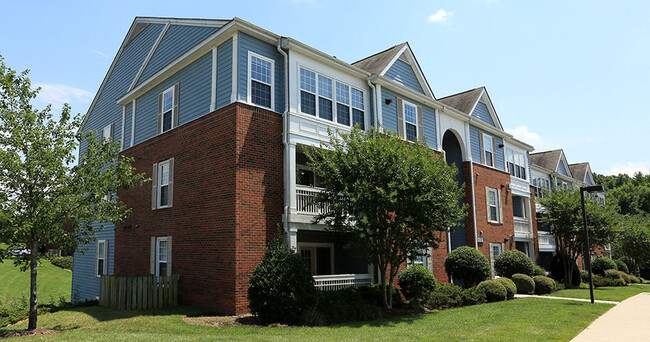 Kilburn Crossing Apartments - 6601 Charmed Way Fredericksburg, VA ...