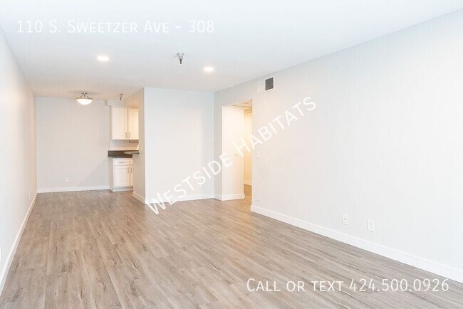 Foto del edificio - 110 Sweetzer Ave
