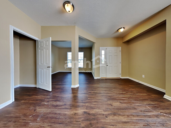 Building Photo - 5909 Havenwood Ct