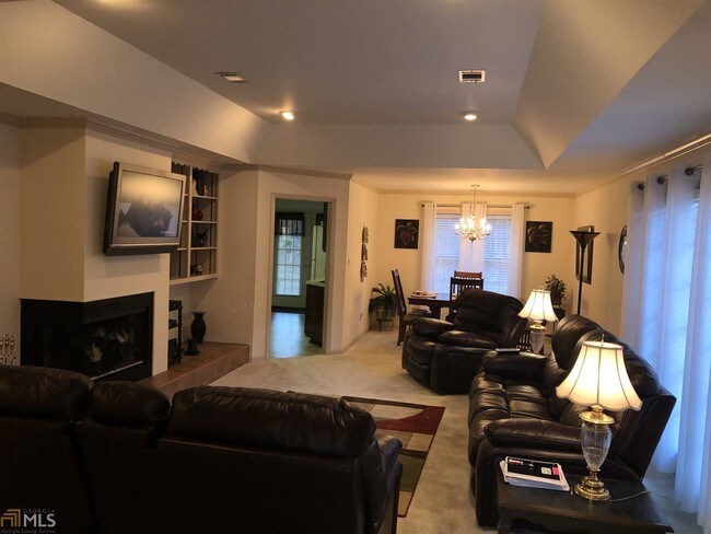 Foto del edificio - 112 Oak Pointe Cir