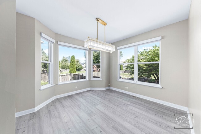 Foto del edificio - 2612 Lundquist Dr