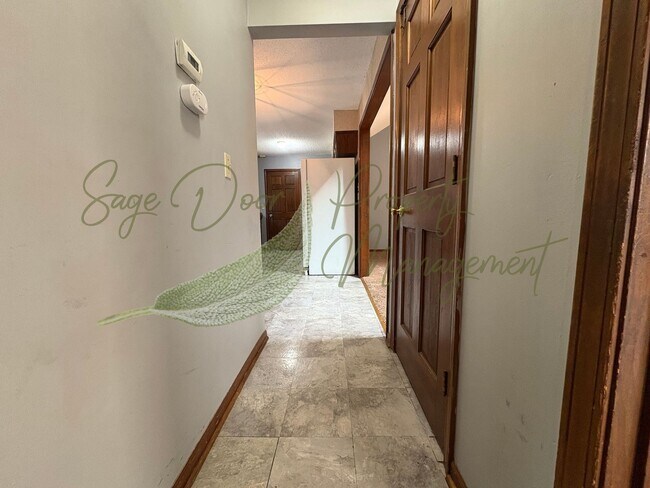 Foto del edificio - READY TO CALL HOME!!!