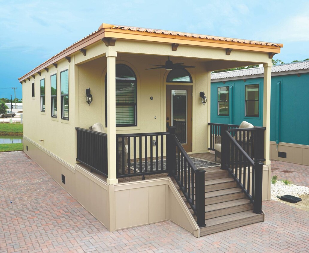 Foto principal - 6165 Talon Bay Dr