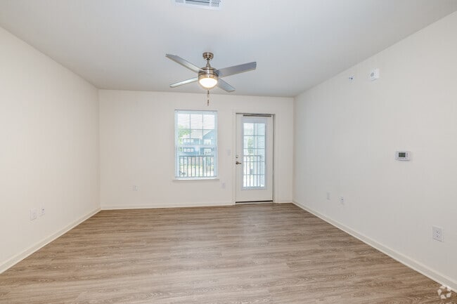 3BR, 2BA - 1,270SF - Living Area - TRAILS AT TWIN LAKES