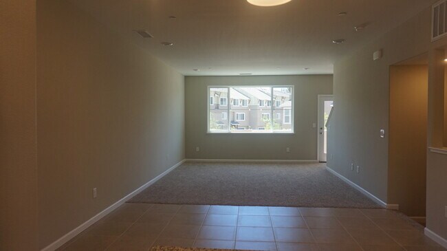 Building Photo - 155 Mark Jeffrey Lane