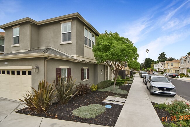 Foto del edificio - Super Clean and Updated Newer Home!