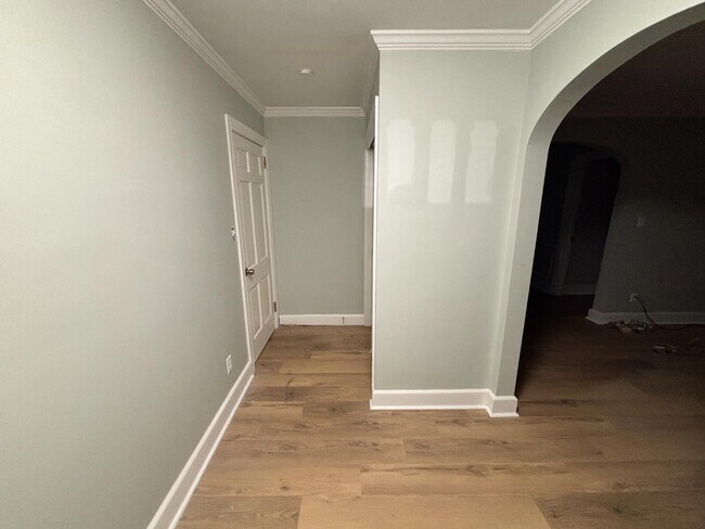 Foto del edificio - 624 Barcliff Rd