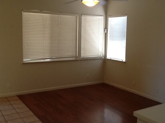 Building Photo - 3400 Creek Bed Ct