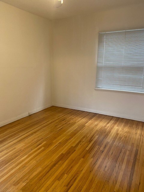 Foto del edificio - 753 N Hayworth Ave
