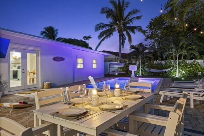 Foto del edificio - 1096 SW 27th Ave