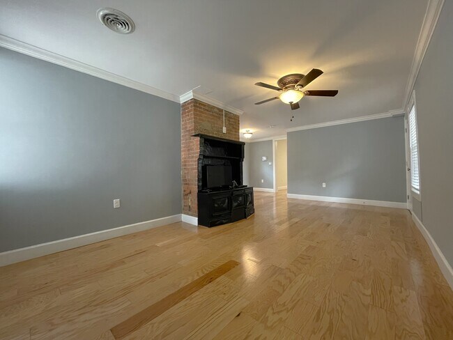 Foto del edificio - 209 College Ave