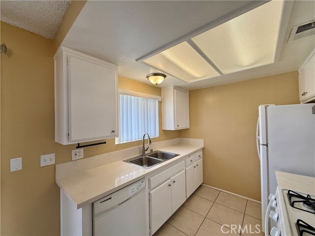 Foto del edificio - 901 N Dalton Ave