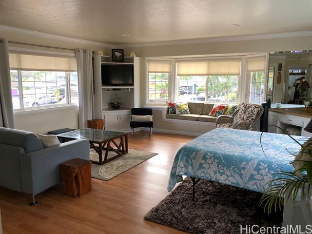 Primary Photo - 41-707-707 Inoaole St