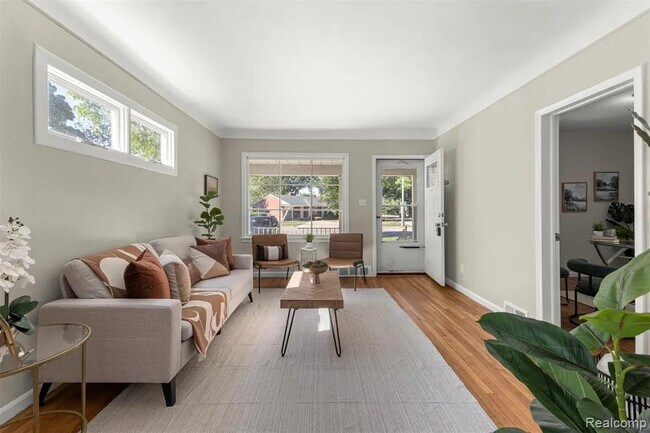 Foto del edificio - 3369 Pelham St