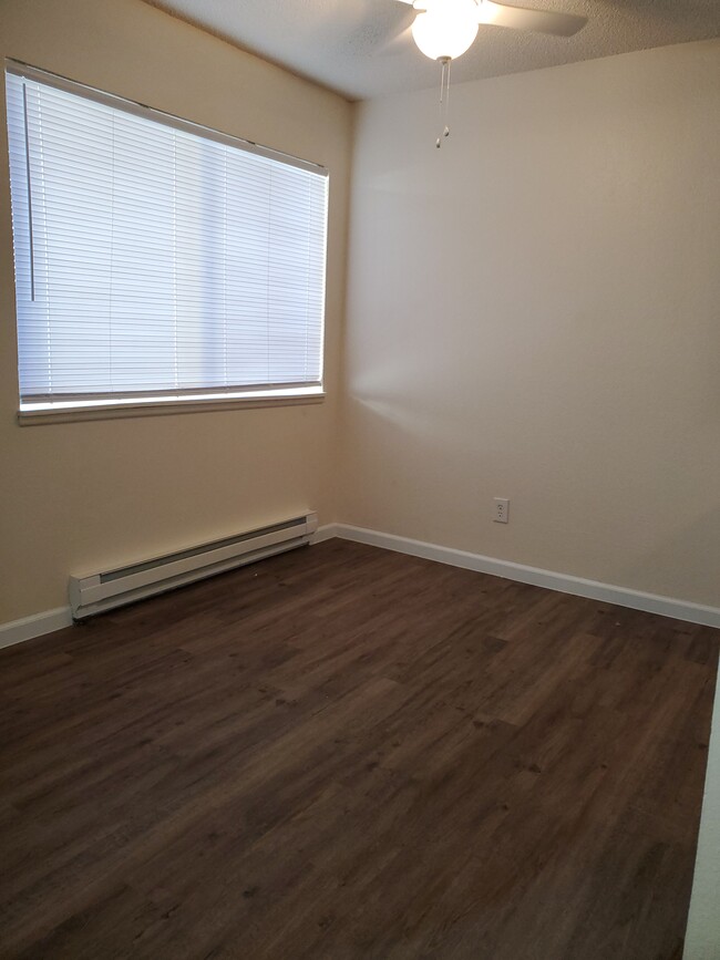 Dining Room - North Bay Villa