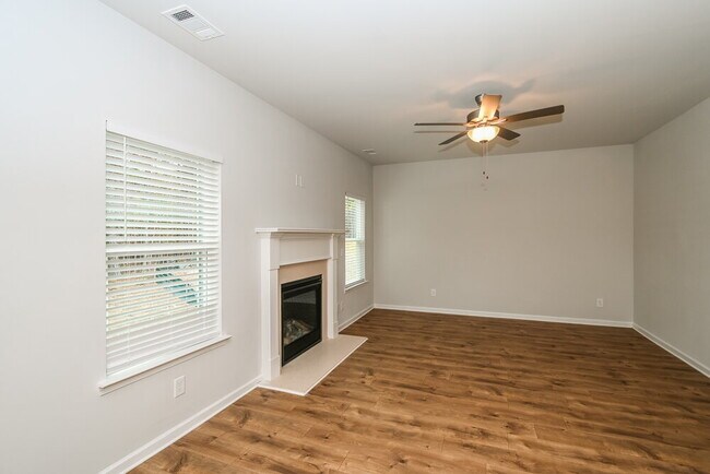 Foto del edificio - 1065 Shadow Glen Dr