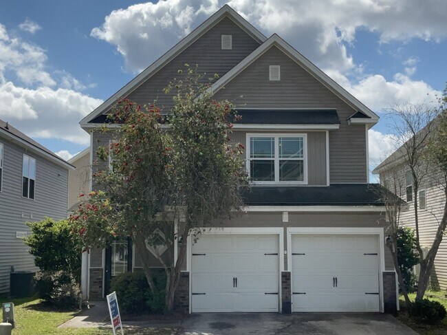 Building Photo - 130 Summer Hill Ct